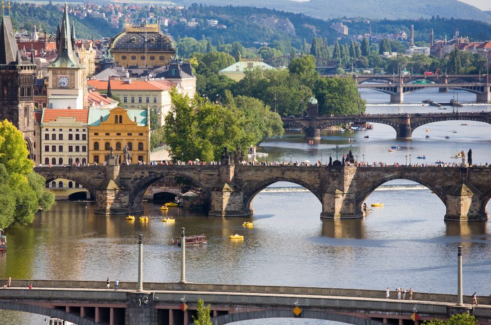 COURT SEJOUR A PRAGUE