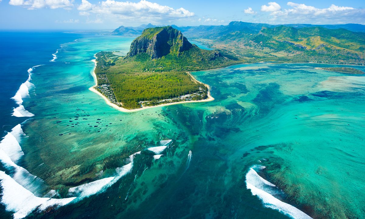 LA REUNION - Evasion à l'île Bourbon puis détour par l'île Maurice