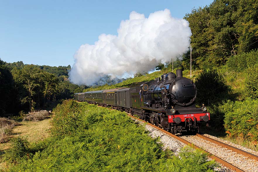 Des Trains Pas Comme Les Autres Costa Rica circuits FRANCE : TRAIN A VAPEUR DU LIMOUSIN de Voyages Internationaux