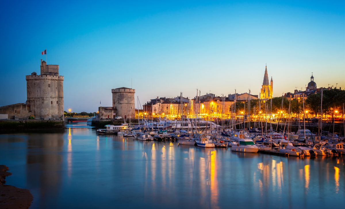 LES ILES CHARENTAISES, LA ROCHELLE ET ROCHEFORT - Un parfum d'aventure