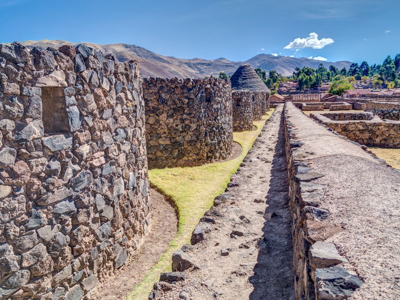 | Voyage "Circuit Individuel Privé De la Vallée Sacrée à l’Amazonie" avec decoov votre spécialiste du Pérou ©AdobeStock<br />